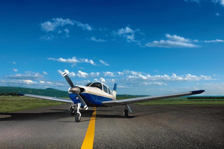Lezioni di volo con Piper PA-28 Arrow I-Bask